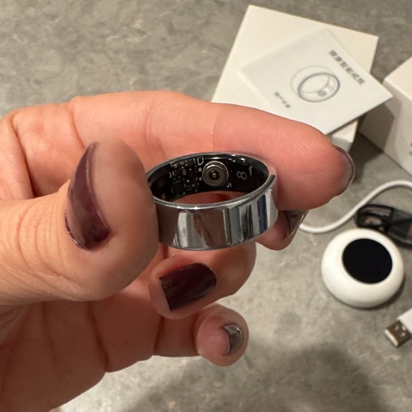 Smart Ring with Charging Dock - Picture 3 of 7